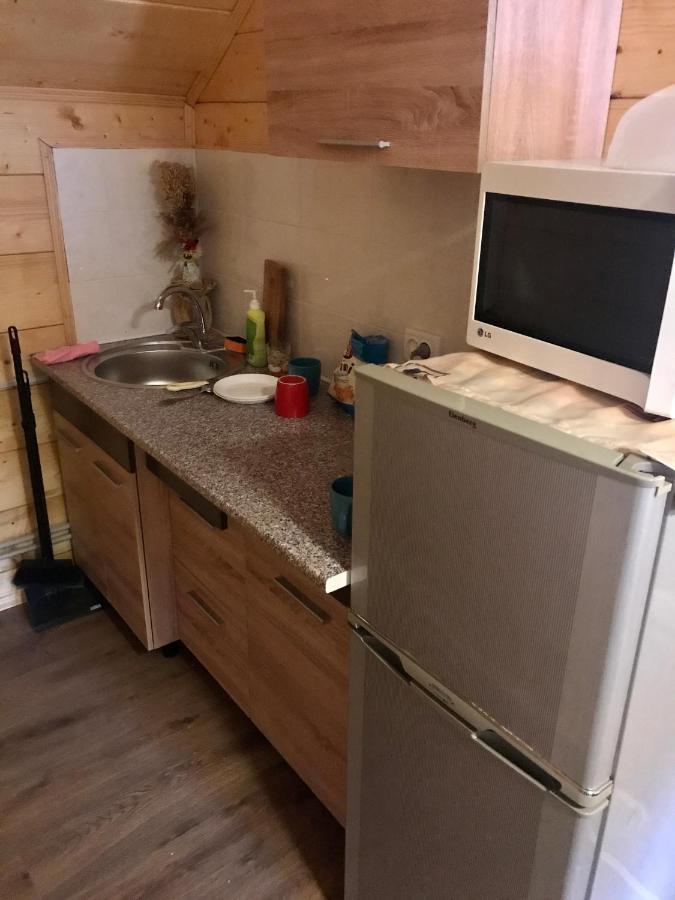 За Горбами Apartment ยาเรมชา ภายนอก รูปภาพ